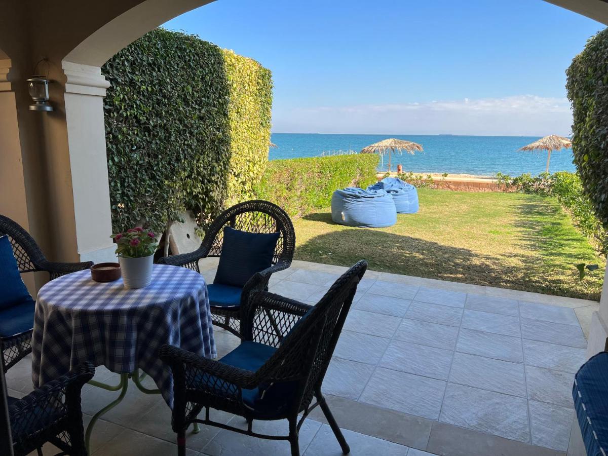 Amazing Beachfront Townhouse Chalet Ain Sokhna Villa Ajn-Szuhna Kültér fotó